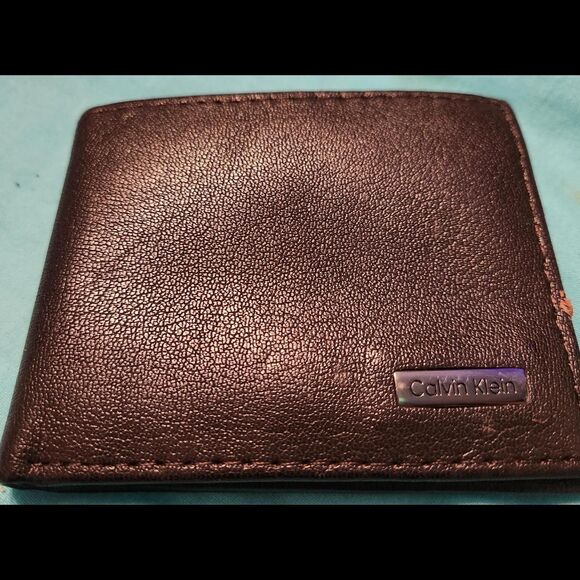 Calvin-klein Men's Brown Wallet-purses - Picture 1 of 5